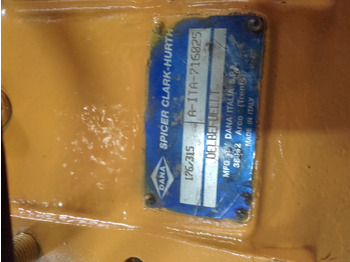 Eje y piezas MECALAC