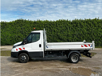Volquete furgoneta IVECO DAILY 35.140 RIBALTABILE: foto 5 Volquete furgoneta IVECO DAILY 35.140 RIBALTABILE: foto 5
