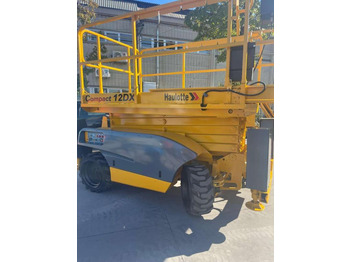 Plataforma de tijeras Haulotte COMPACT 12DX: foto 3 Plataforma de tijeras Haulotte COMPACT 12DX: foto 3