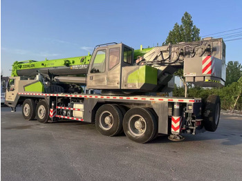 Autogrúa ZOOMLION ZTC700V 70 ton truck crane: foto 4