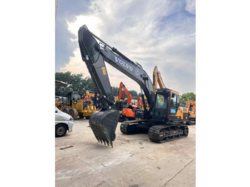 Excavadora de cadenas VOLVO EC210DL