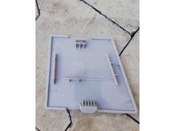 Parachoques para Camión nuevo ZAŚLEPKA ZDERZAKA IVECO EUROCARGO WYSOKI ZDERZAK: foto 2 Parachoques para Camión nuevo ZAŚLEPKA ZDERZAKA IVECO EUROCARGO WYSOKI ZDERZAK: foto 2