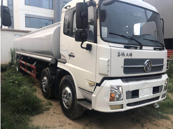 Camión cisterna DONGFENG