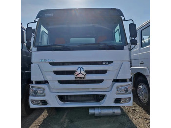 Camión cisterna SINOTRUK HOWO