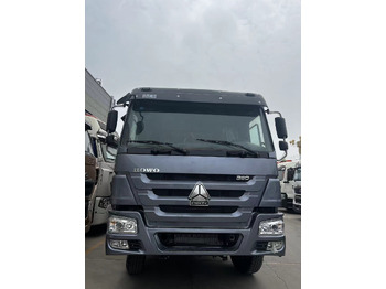 Camión volquete SINOTRUK HOWO