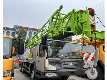 Grúa todo terreno ZOOMLION