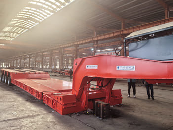 Semirremolque para transporte de equipos pesados nuevo TITAN 4 Axle 100 Ton Lowboy Trailer for Sale in Zambia: foto 2