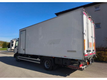 Leasing de Renault GAMA D 16.250 chłodnia izoterma 16 palet klima Renault GAMA D 16.250 chłodnia izoterma 16 palet klima: foto 4 Leasing de Renault GAMA D 16.250 chłodnia izoterma 16 palet klima Renault GAMA D 16.250 chłodnia izoterma 16 palet klima: foto 4