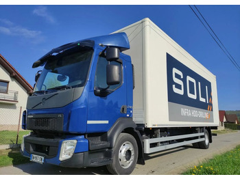 Camión caja cerrada VOLVO FL12 240