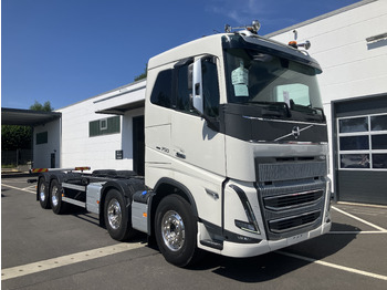 Camión chasis VOLVO FH16 750