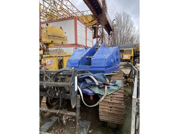 Plataforma telescopica AICHI