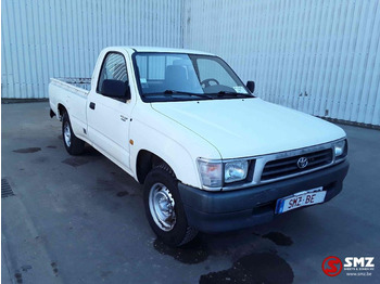 Coche TOYOTA Hilux