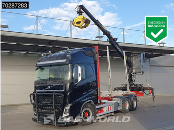 Camión forestal VOLVO FH16 750