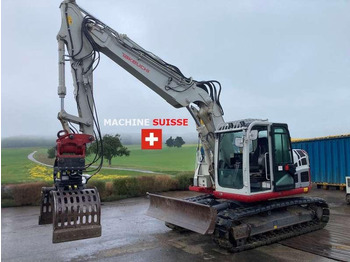 Excavadora de cadenas TAKEUCHI