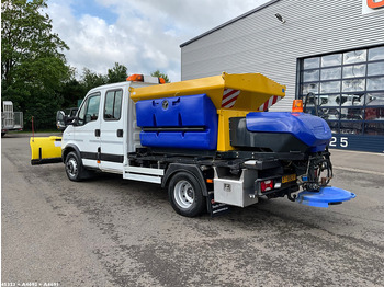 Máquina quitanieve Iveco Daily 70C17 Nido zoutstrooier: foto 2