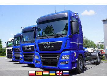 Camión lona MAN TGX