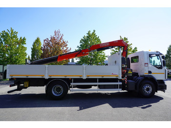 Camión caja abierta, Camión grúa RENAULT C320 P 4x2 / FASSI crane 6.2 T / range 10 m / Flatbed 15 EPAL / 50 tho. km!: foto 5
