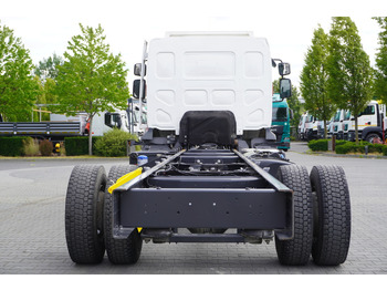 Camión chasis RENAULT D16 / Chassis 7.1 m / Differential lock: foto 4 Camión chasis RENAULT D16 / Chassis 7.1 m / Differential lock: foto 4