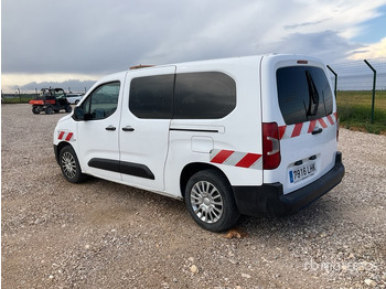 Minibús TOYOTA Proace