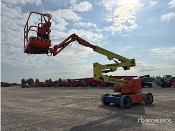 Plataforma articulada JLG E450AJ