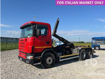 Camión multibasculante SCANIA 124