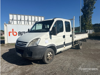 Volquete furgoneta IVECO Daily 35C15