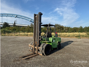 Carretilla elevadora diésel CLARK