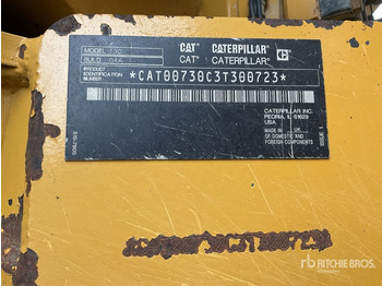 Dúmper articulado CATERPILLAR 730