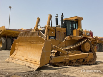 Bulldozer CATERPILLAR