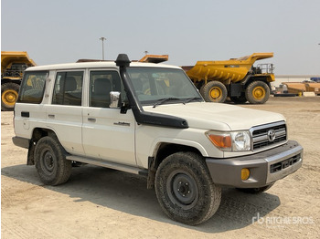 SUV/ Todoterreno TOYOTA Land Cruiser