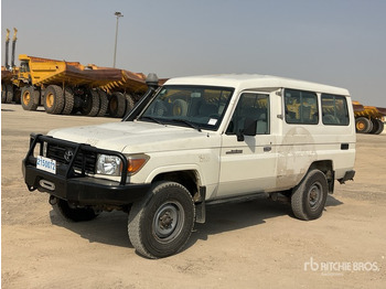 SUV/ Todoterreno TOYOTA Land Cruiser