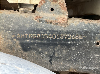 Pick-up TOYOTA Hilux