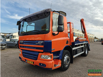 Camión portacontenedor de cadenas DAF CF 65 250