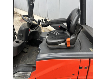 Carretilla elevadora eléctrica Linde E16H (386-01): foto 3 Carretilla elevadora eléctrica Linde E16H (386-01): foto 3