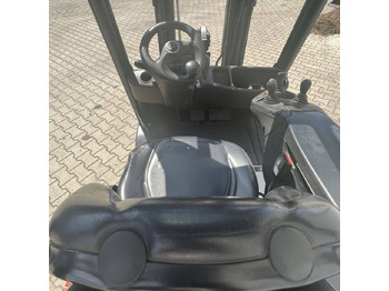 Carretilla elevadora de gas Linde H18T (391-01) EVO: foto 5