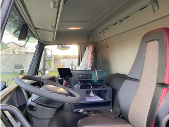 Camión cisterna VOLVO FM: foto 4