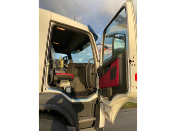 Camión cisterna VOLVO FM: foto 3