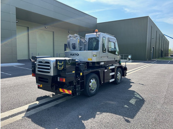 Autogrúa KATO 13 Ton City Crane - Only 17,000Kms from New: foto 3