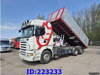 Camión volquete SCANIA R 620