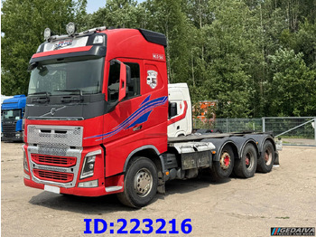 Camión chasis VOLVO FH16 700
