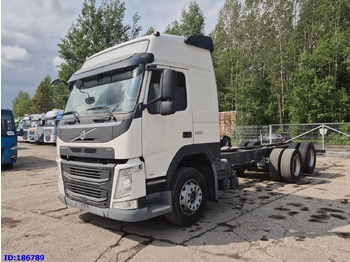 Camión chasis VOLVO FM13 500
