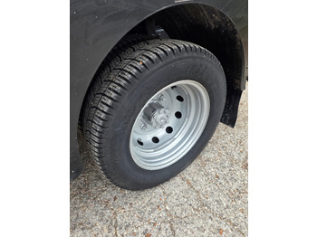 Camión con plataforma elevadora PALFINGER P 200 A: foto 3