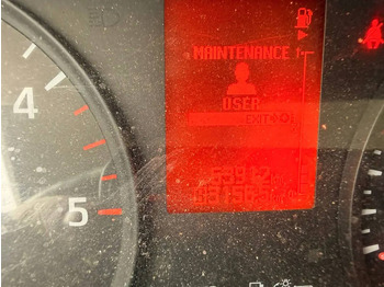 Camión con plataforma elevadora PALFINGER P 240 A: foto 5