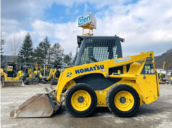 Minicargadora KOMATSU SK714