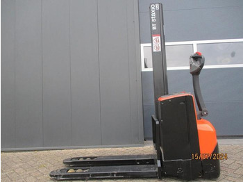 Apilador BT SWE 080L: foto 2 Apilador BT SWE 080L: foto 2