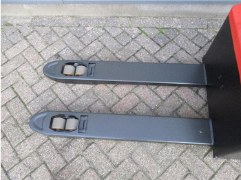 Transpaleta Heli CBD15: foto 3 Transpaleta Heli CBD15: foto 3