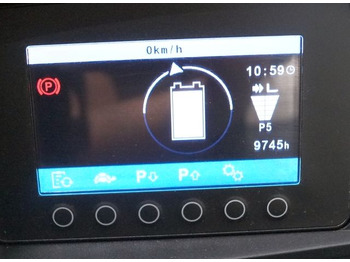 Carretilla elevadora eléctrica Jungheinrich EFG216: foto 5