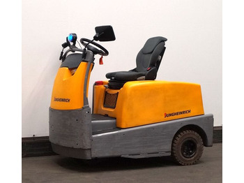 Remolcadora JUNGHEINRICH