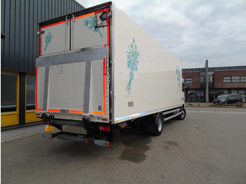 Camión caja cerrada MAN TGM 12.250 + EURO 6 + LIFT: foto 4 Camión caja cerrada MAN TGM 12.250 + EURO 6 + LIFT: foto 4