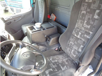 Camión caja cerrada Mercedes-Benz AXOR 1823 + Dhollandia Lift: foto 4 Camión caja cerrada Mercedes-Benz AXOR 1823 + Dhollandia Lift: foto 4